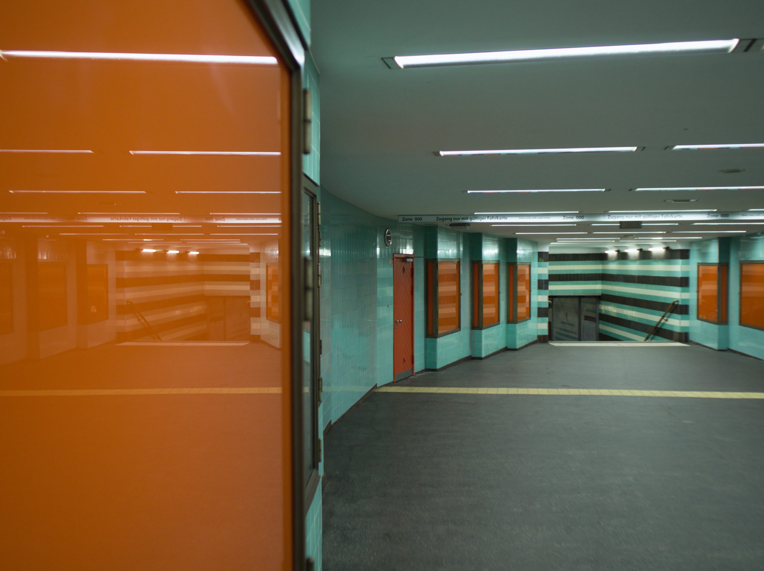 Schalterhalle einer U-Bahn-Station