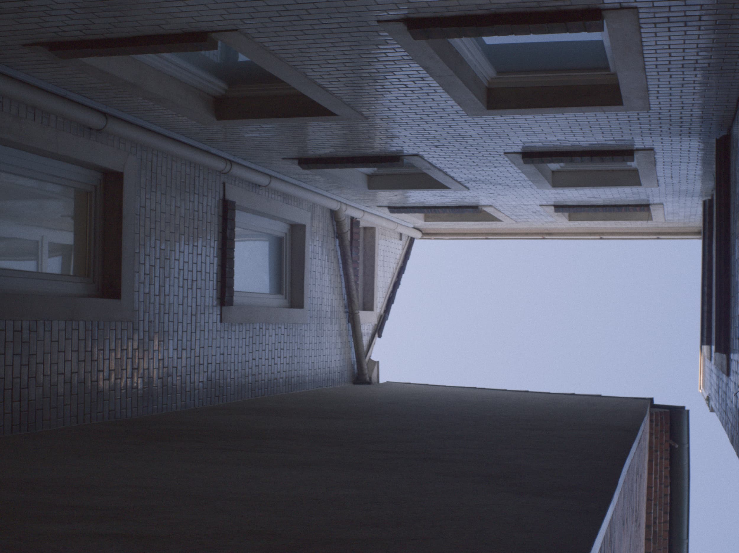 Hausfassaden eines Hinterhofs